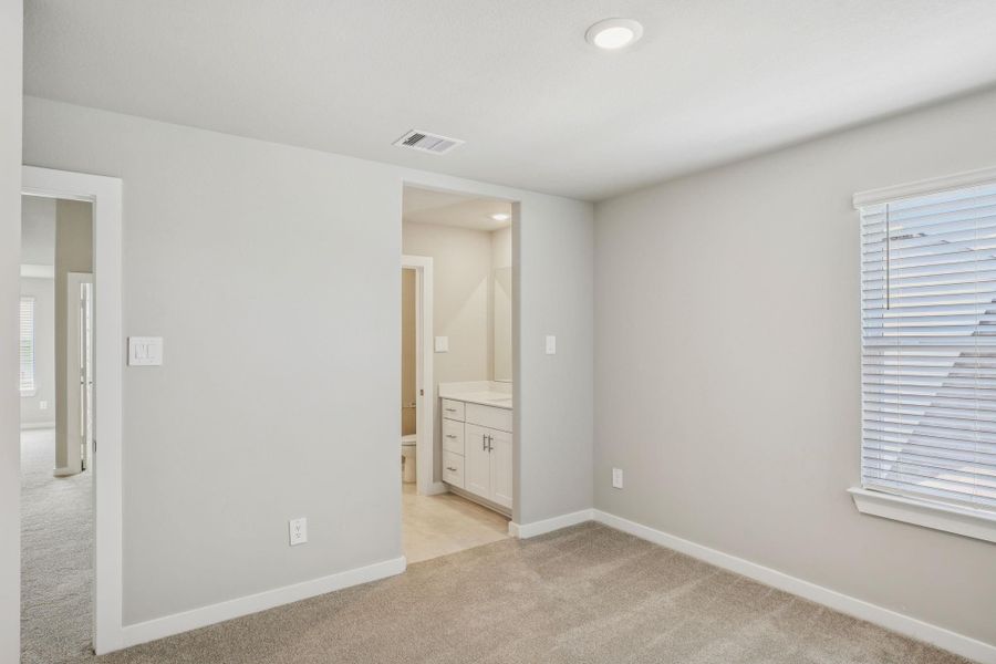 Photo is not of the actual home, but is an inspirational photo of builder’s model home and may depict options, furnishings, and/or decorator features that are not included Photo is not of the actual home, but is an inspirational photo of builder’s model home and may depict options, furnishings, and/or decorator features that are not included