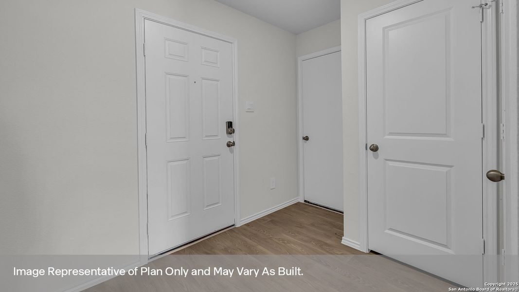 Spacious, unfurnished interior of a new home in Sunset Oaks, Maxwell (Image 30). Spacious, unfurnished interior of a new home in Sunset Oaks, Maxwell (Image 30).
