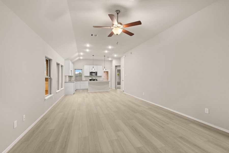 3br New Home in Richmond, TX. - Slide 8 3br New Home in Richmond, TX. - Slide 8