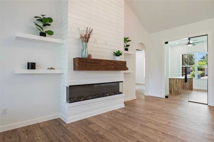 Furnished interior view inside a new home in , West Columbia (Image 6).