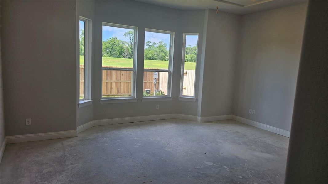 Spacious, unfurnished interior of a new home in Sienna 65', Missouri City (Image 34). Spacious, unfurnished interior of a new home in Sienna 65', Missouri City (Image 34).