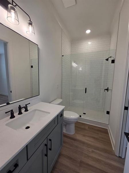 Furnished interior view inside a new home in , Waleska (Image 8).