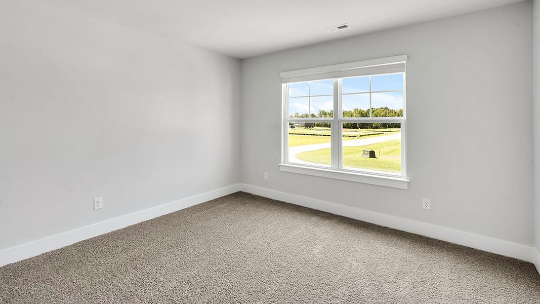 Spacious, unfurnished interior of a new home in Merchant Point, Jacksonville (Image 35).