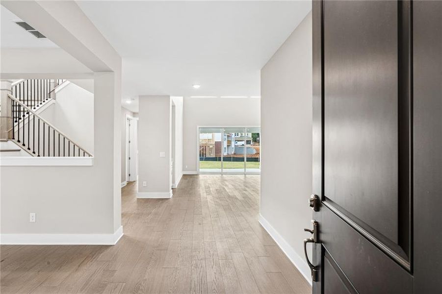 Spacious, unfurnished interior of a new home in Havencroft, Woodstock (Image 11). Spacious, unfurnished interior of a new home in Havencroft, Woodstock (Image 11).