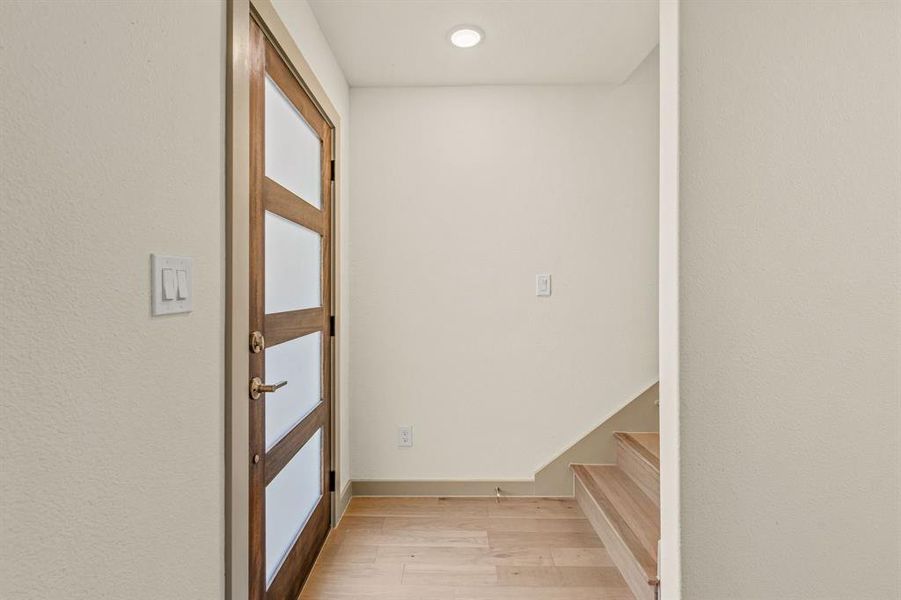 Spacious, unfurnished interior of a new home in , Fort Worth (Image 30).