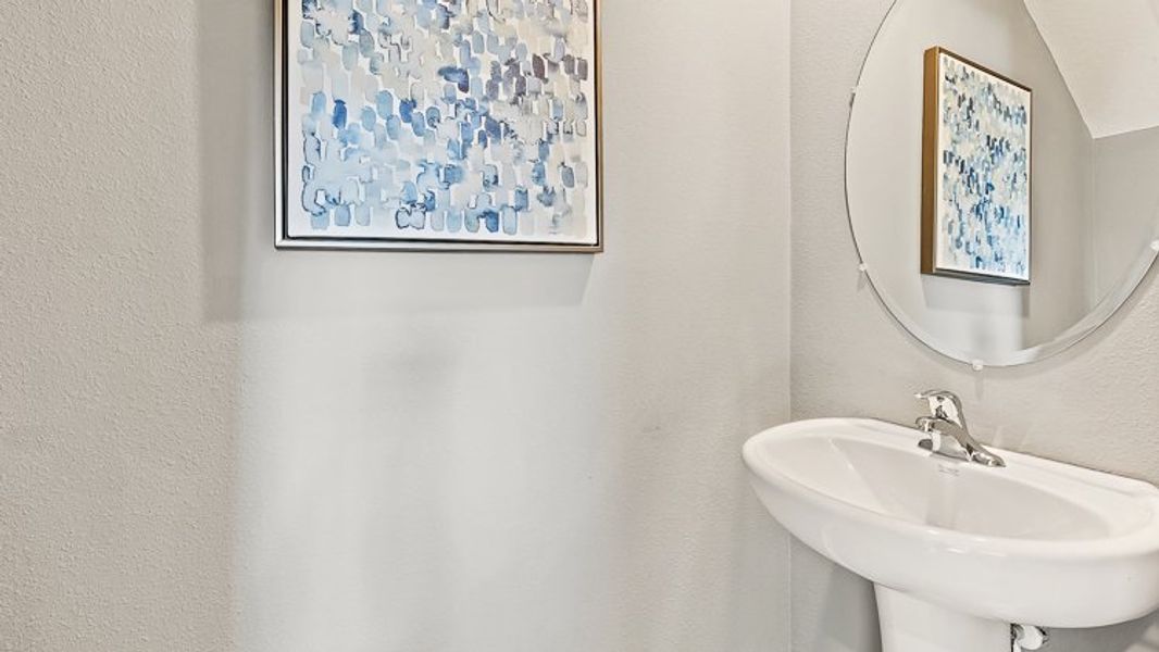 Representative interior finishes for a home built from the Pearson B by D.R. Horton in Townes at Island Lake, Pinellas Park (Image 18).