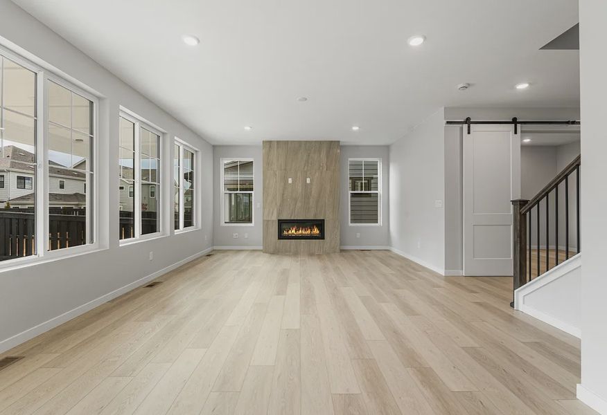 Homesite 130 Great Room - 5 of 18 Homesite 130 Great Room - 5 of 18