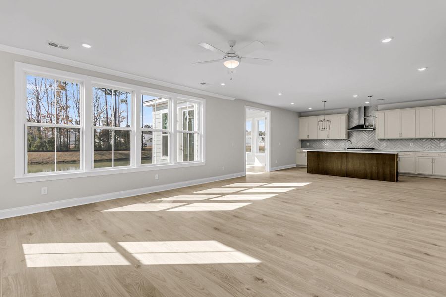 Spacious, unfurnished interior of a new home in Tidewater at Lakes of Cane Bay, Summerville (Image 35). Spacious, unfurnished interior of a new home in Tidewater at Lakes of Cane Bay, Summerville (Image 35).