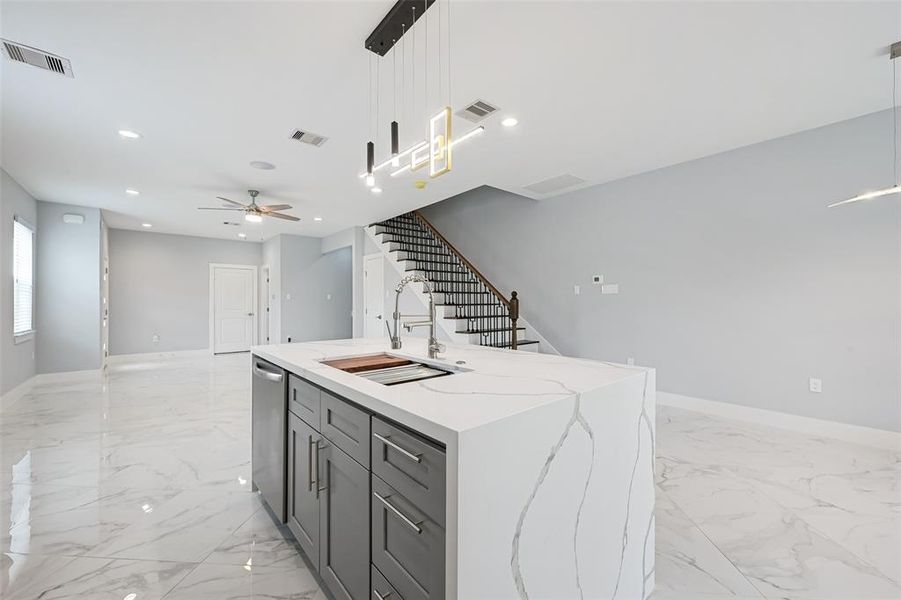 Image 16 of a home in .