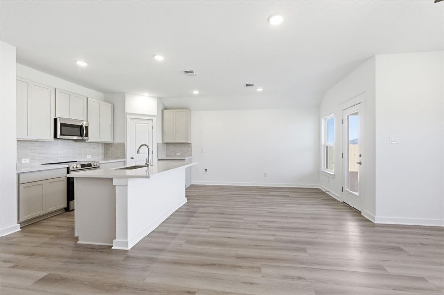 Furnished interior view inside a new home in Calumet, Jarrell (Image 7).