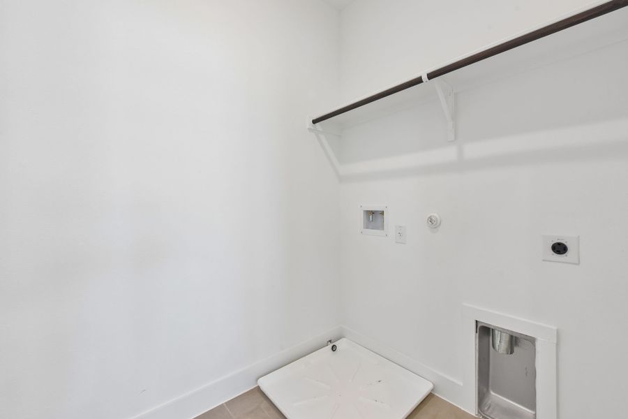 Spacious, unfurnished interior of a new home in Freedom at Anthem, Kyle (Image 20). Spacious, unfurnished interior of a new home in Freedom at Anthem, Kyle (Image 20).