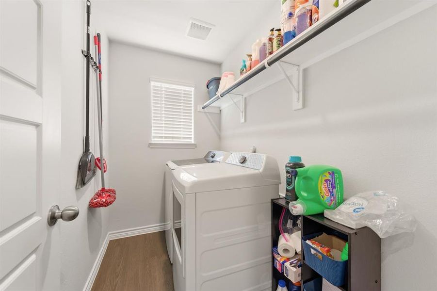 Furnished interior view inside a new home in Retreat at Fossil Creek, Fort Worth (Image 9).