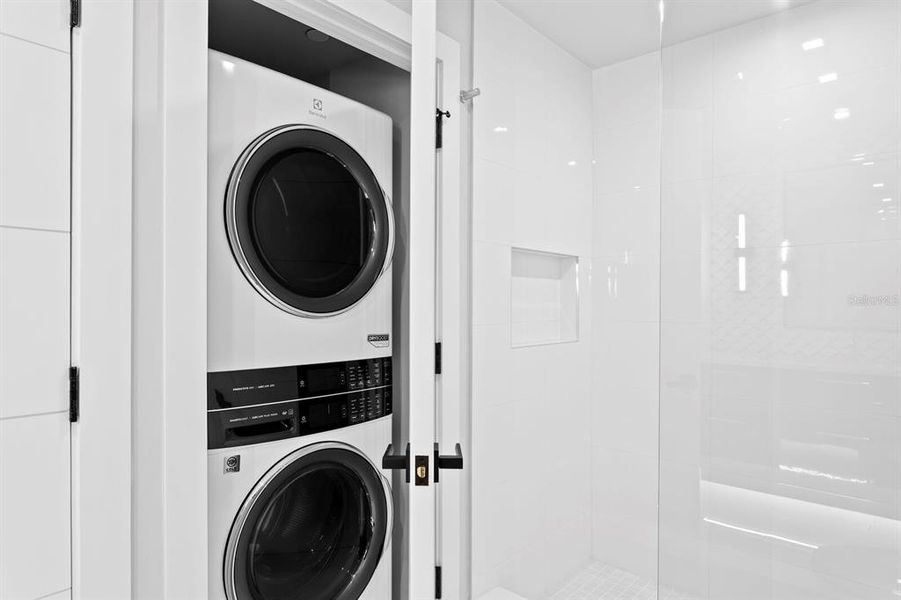 Close-up of interior finishes inside a home in , Indian Rocks Beach (Image 21). Close-up of interior finishes inside a home in , Indian Rocks Beach (Image 21).