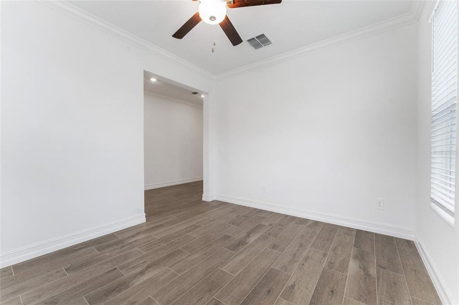 Spacious, unfurnished interior of a new home in , Lutz (Image 25).