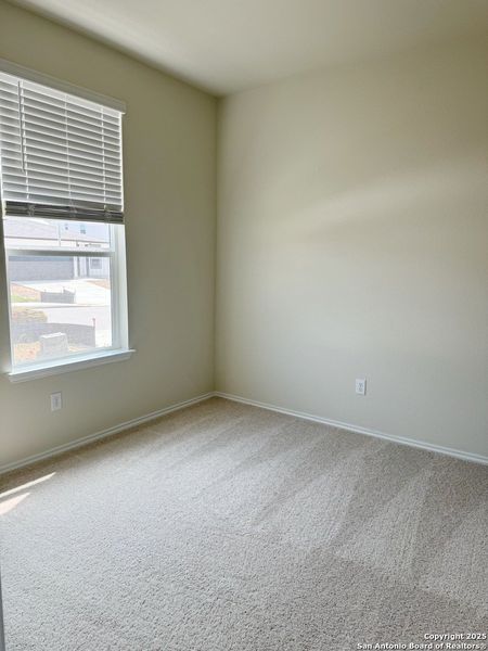 Spacious, unfurnished interior of a new home in Santa Clara, Converse (Image 16). Spacious, unfurnished interior of a new home in Santa Clara, Converse (Image 16).