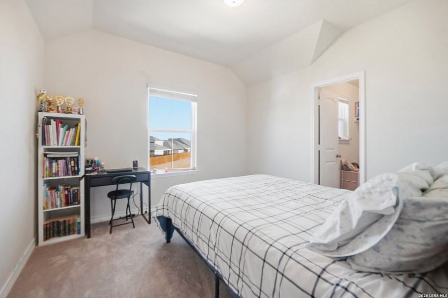 Furnished interior view inside a new home in Horizon Ridge, San Antonio (Image 11). Furnished interior view inside a new home in Horizon Ridge, San Antonio (Image 11).