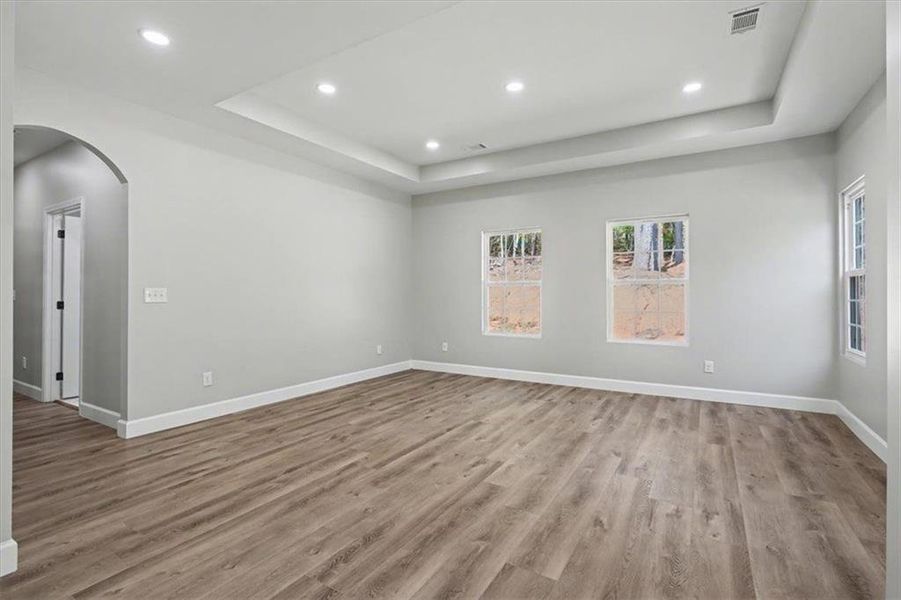 Spacious, unfurnished interior of a new home in , Lindale (Image 40).