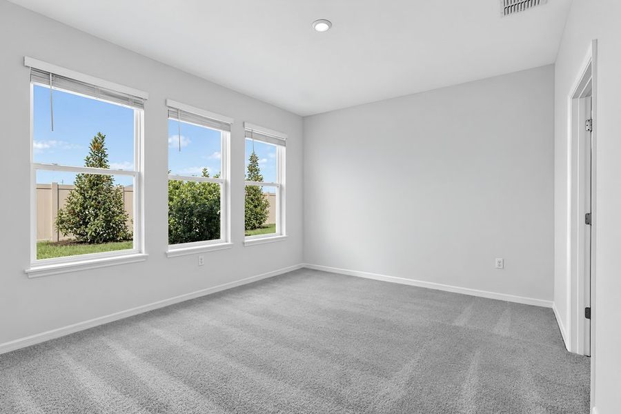 Spacious, unfurnished interior of a new home in Lochside, Mount Dora (Image 20). Spacious, unfurnished interior of a new home in Lochside, Mount Dora (Image 20).