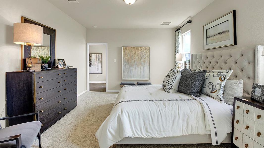 Furnished interior view inside a new home in Southgrove, Kyle (Image 12).