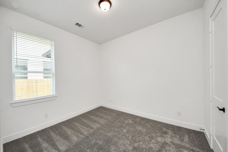 Spacious, unfurnished interior of a new home in Meridiana 50's, Manvel (Image 22).