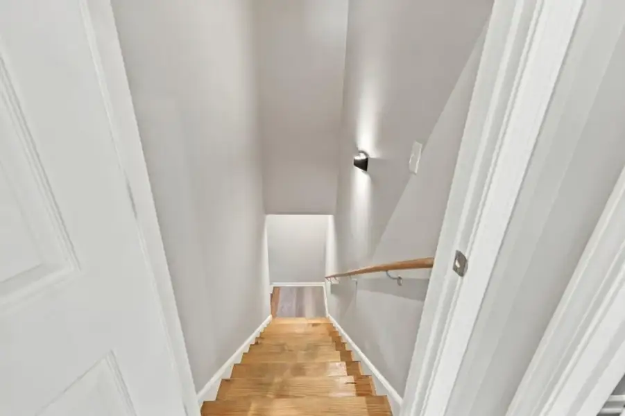 Spacious, unfurnished interior of a new home in , Lula (Image 37).