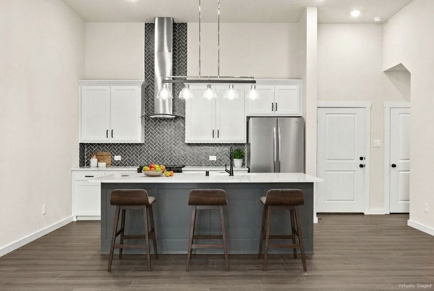 Furnished interior view inside a new home in Cottonwood Creek, Rowlett (Image 8).