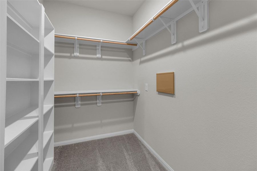 Spacious, unfurnished interior of a new home in Elyson, Katy (Image 37).