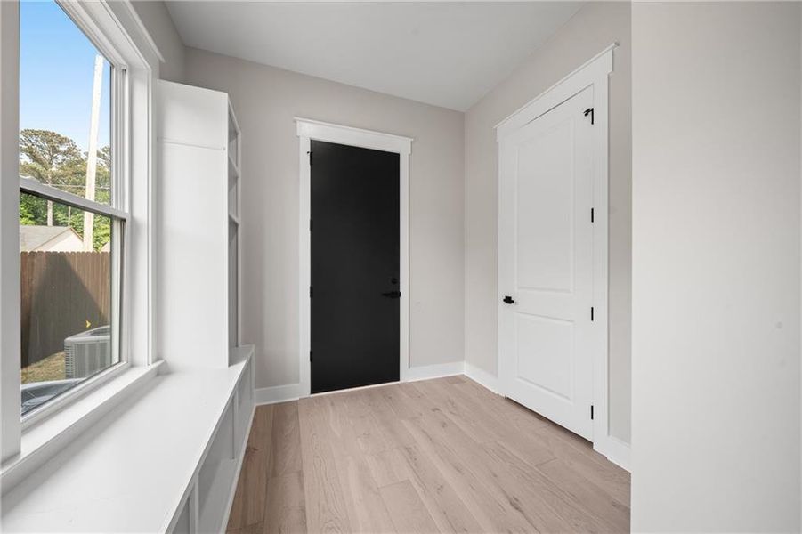 Spacious, unfurnished interior of a new home in , Acworth (Image 45).