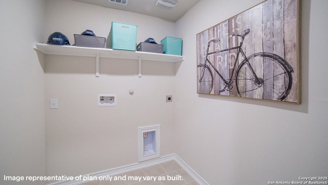 Image 62 of a home in Redbird Ranch.