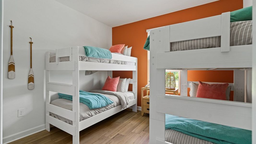 3275 Majesty Palm Bed5 2of2 F2 7 28 25