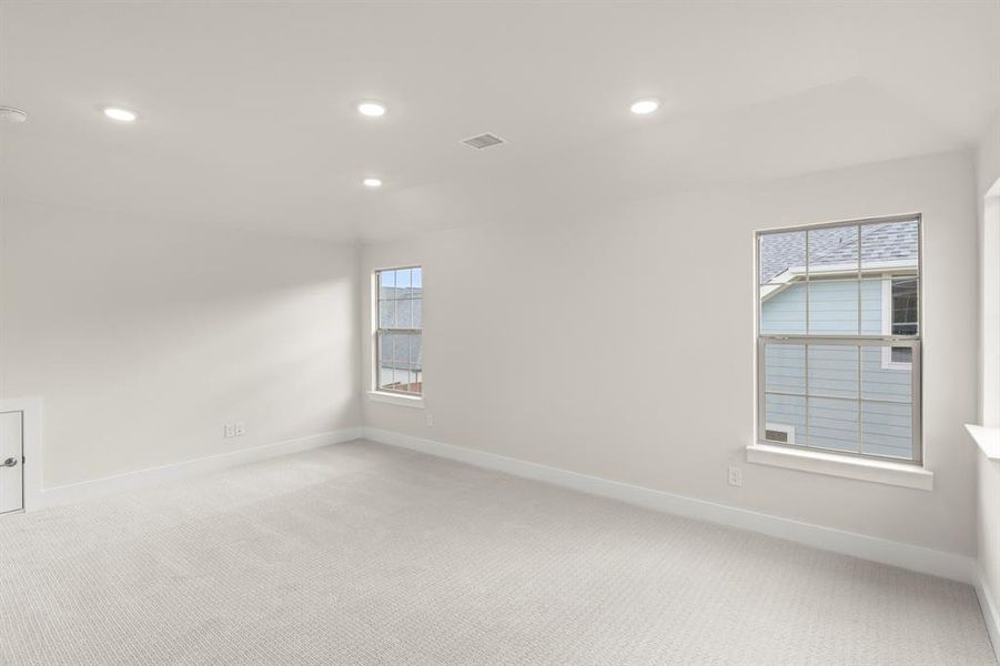 21. 4124 Selborne - Game