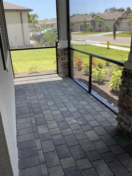 Exterior details and patio area of a home in , Port Charlotte (Image 3).