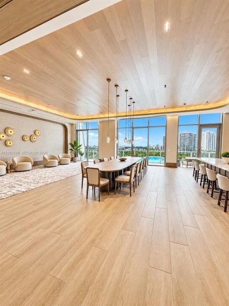 Community amenities in , North Miami (Image 24).