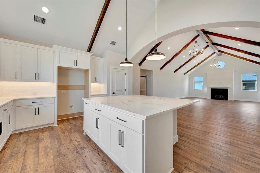 Furnished interior view inside a new home in Elevon, Lavon (Image 5).