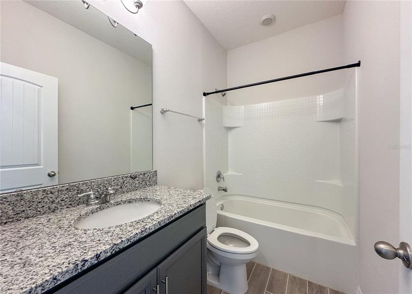 Furnished interior view inside a new home in , Winter Garden (Image 8).