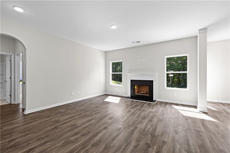 Spacious, unfurnished interior of a new home in , Villa Rica (Image 37).