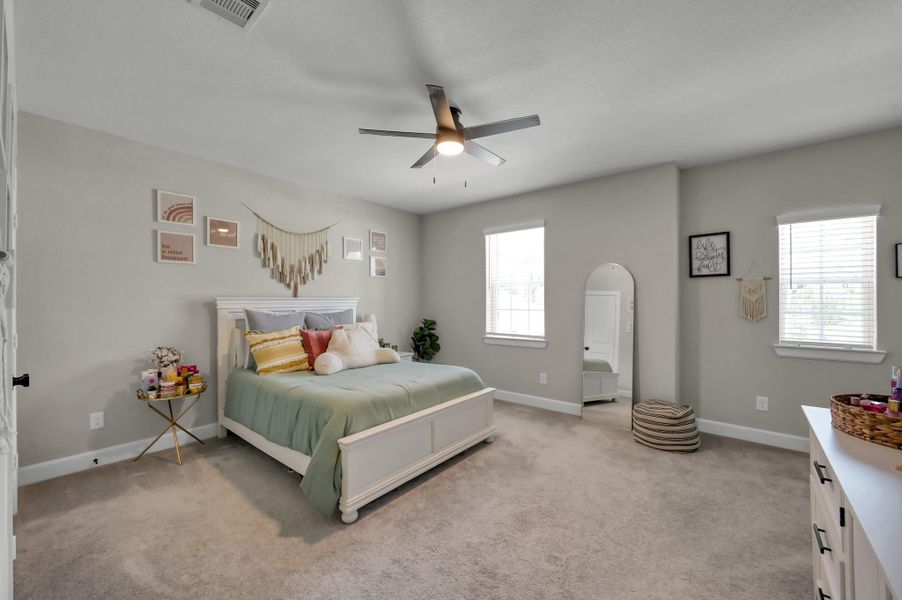 Furnished interior view inside a new home in The Woodlands Hills 60’, Willis (Image 5).