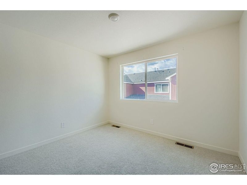 Spacious, unfurnished interior of a new home in , Johnstown (Image 20).