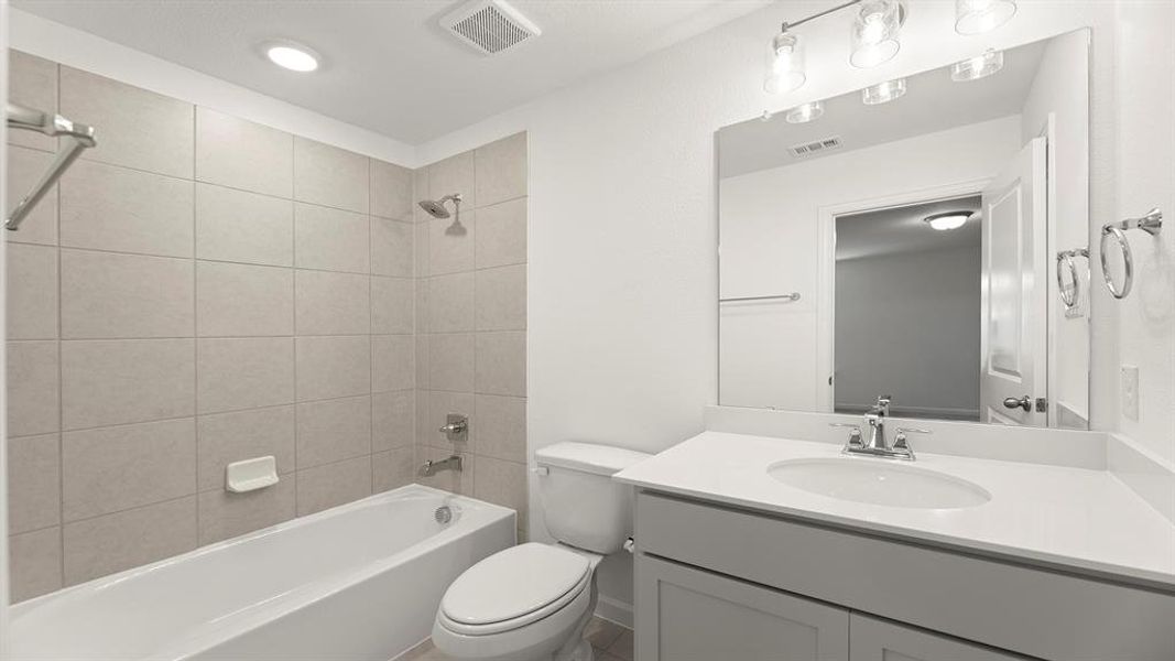 21. 9301 Shadow - 3RD Bath 21. 9301 Shadow - 3RD Bath