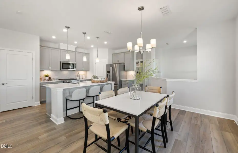 LOT 04 Mercer - 103 W Star Foal Ln (7)