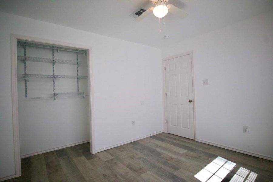 Spacious, unfurnished interior of a new home in , Log Cabin (Image 9). Spacious, unfurnished interior of a new home in , Log Cabin (Image 9).
