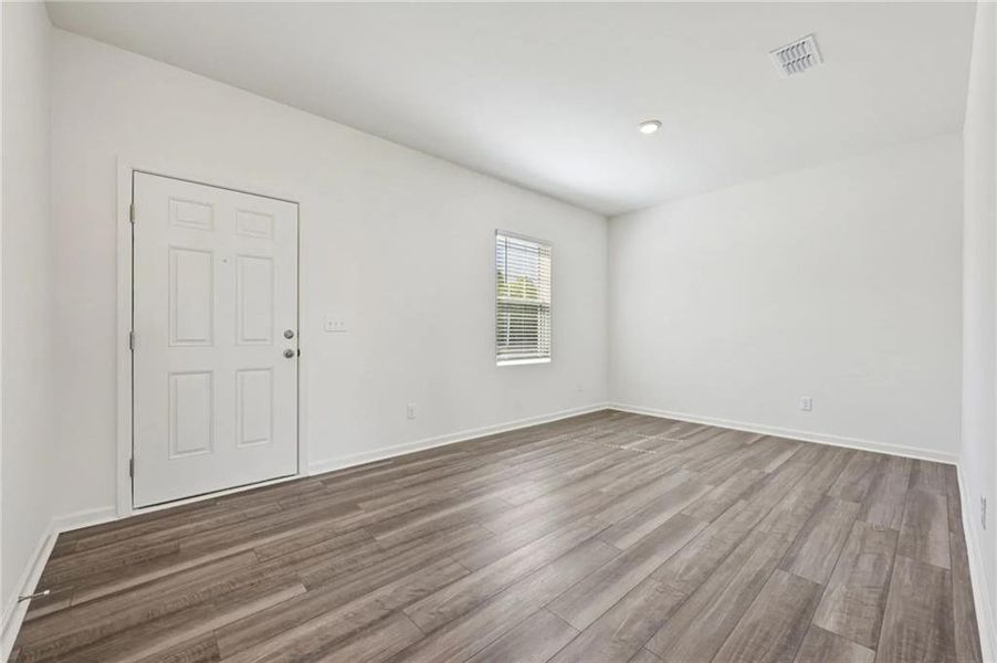 Spacious, unfurnished interior of a new home in Casteel, Bethlehem (Image 13).