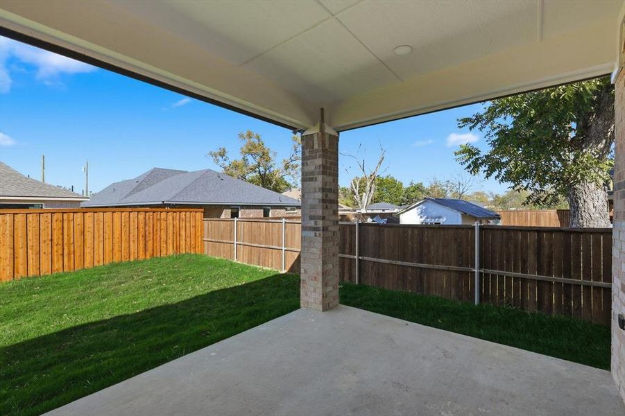 Exterior details and patio area of a home in , Terrell (Image 21).