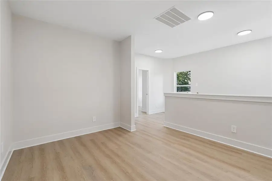 Spacious, unfurnished interior of a new home in , Fort Worth (Image 28).