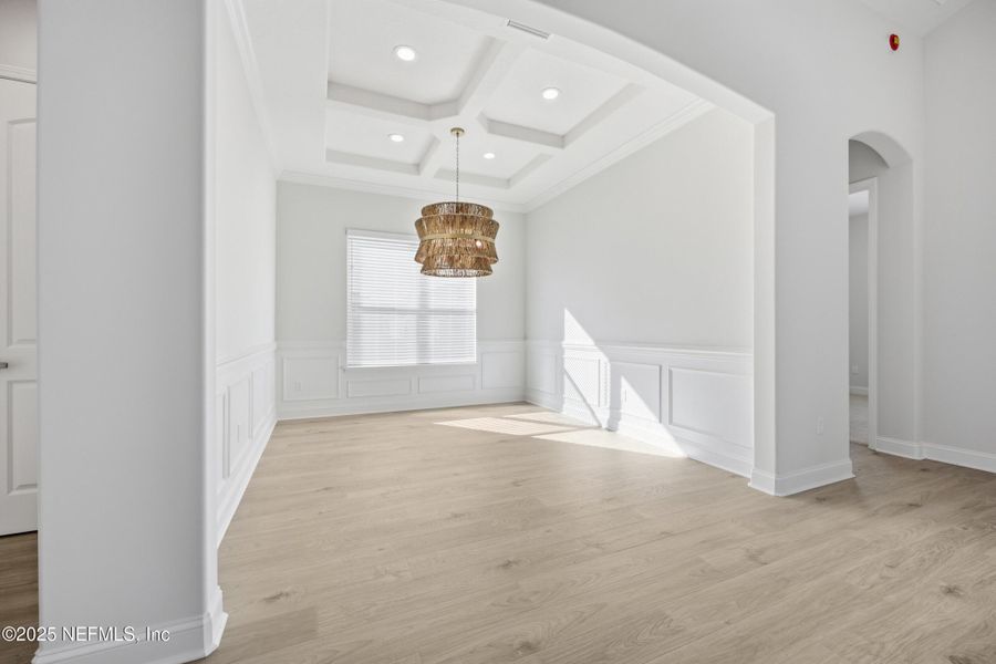 Spacious, unfurnished interior of a new home in Silver Landing At Silverleaf, St. Augustine (Image 14).