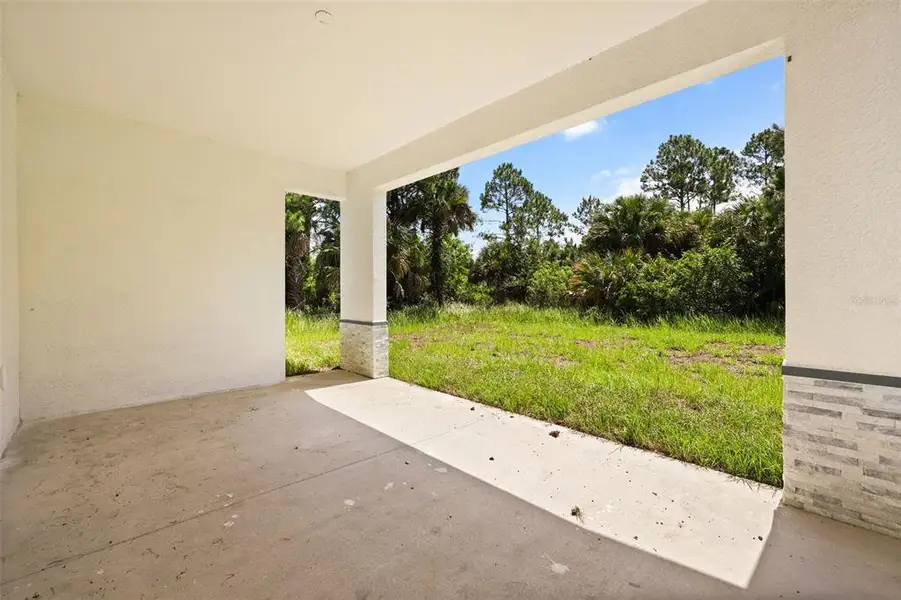 Exterior details and patio area of a home in , Palm Bay (Image 3).