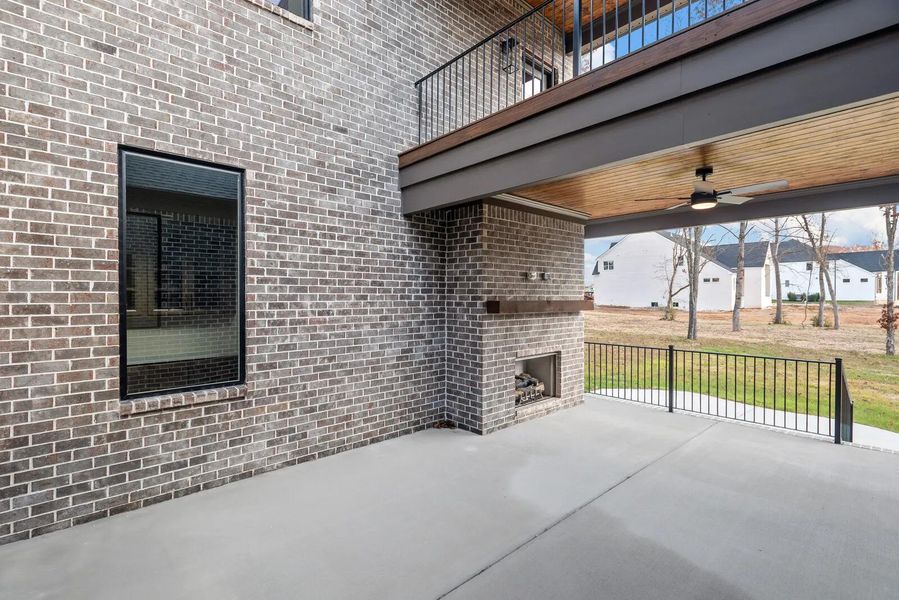 The Marabelle E Outdoor Living Area