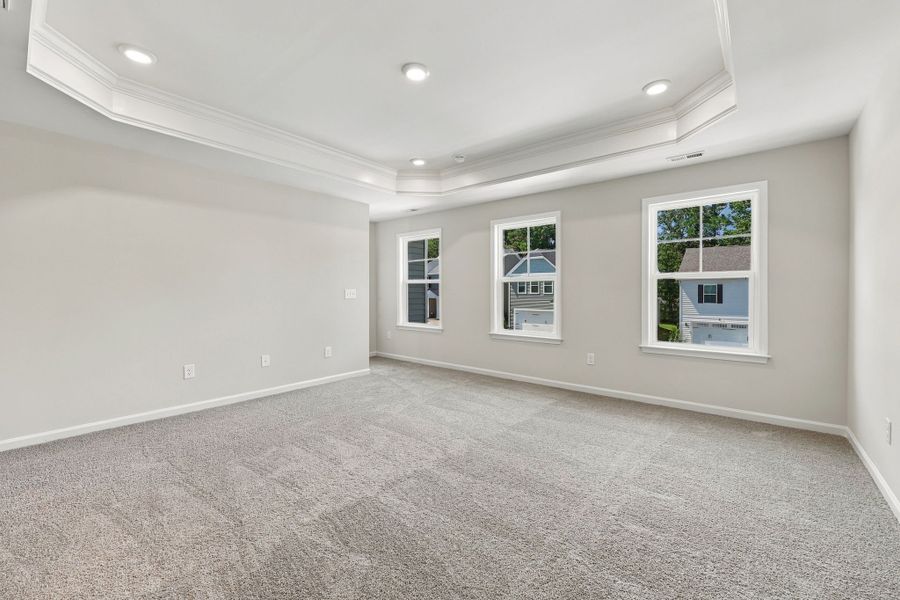 Spacious, unfurnished interior of a new home in Neill's Pointe, Angier (Image 22).