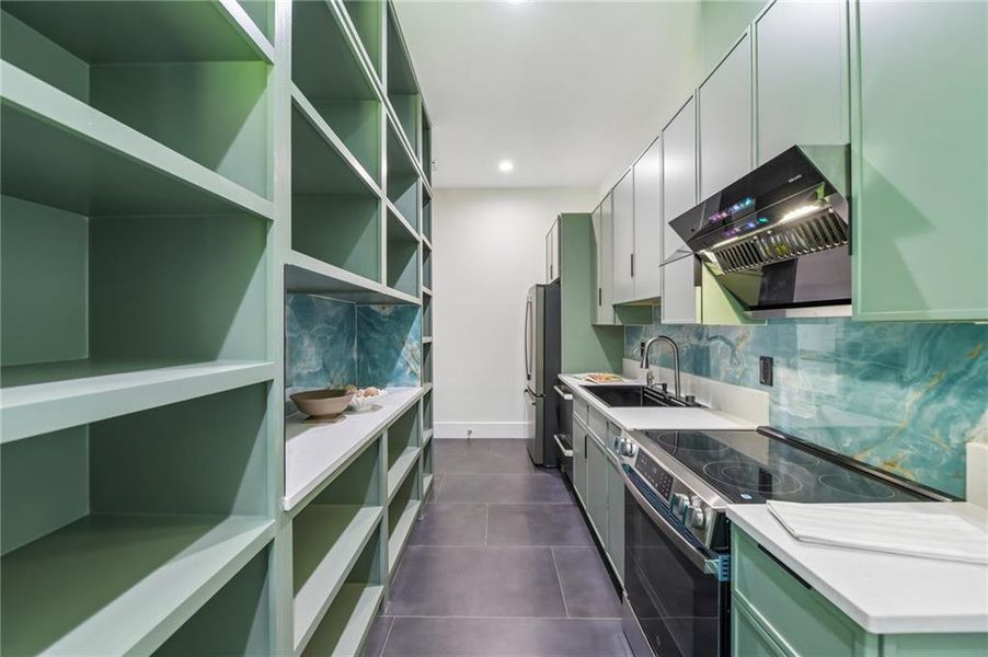 Furnished interior view inside a new home in , Hoschton (Image 17).