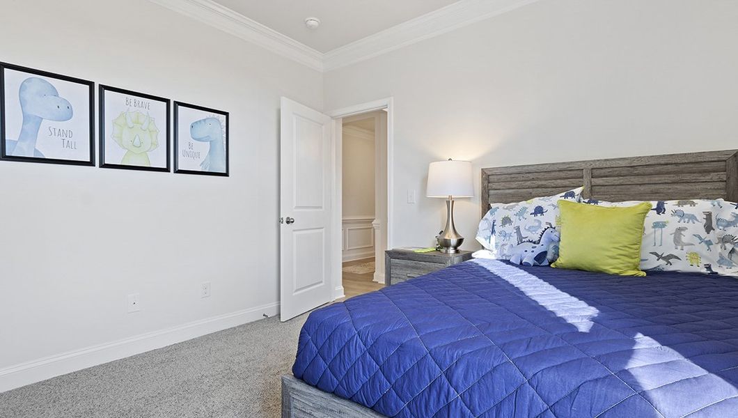 Representative furnished interior of a home built from the ROBINSON by D.R. Horton in Cottonwood Ridge, Piedmont (Image 19).
